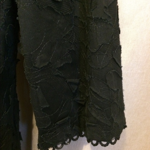 Blazer - Picture 5 of 5